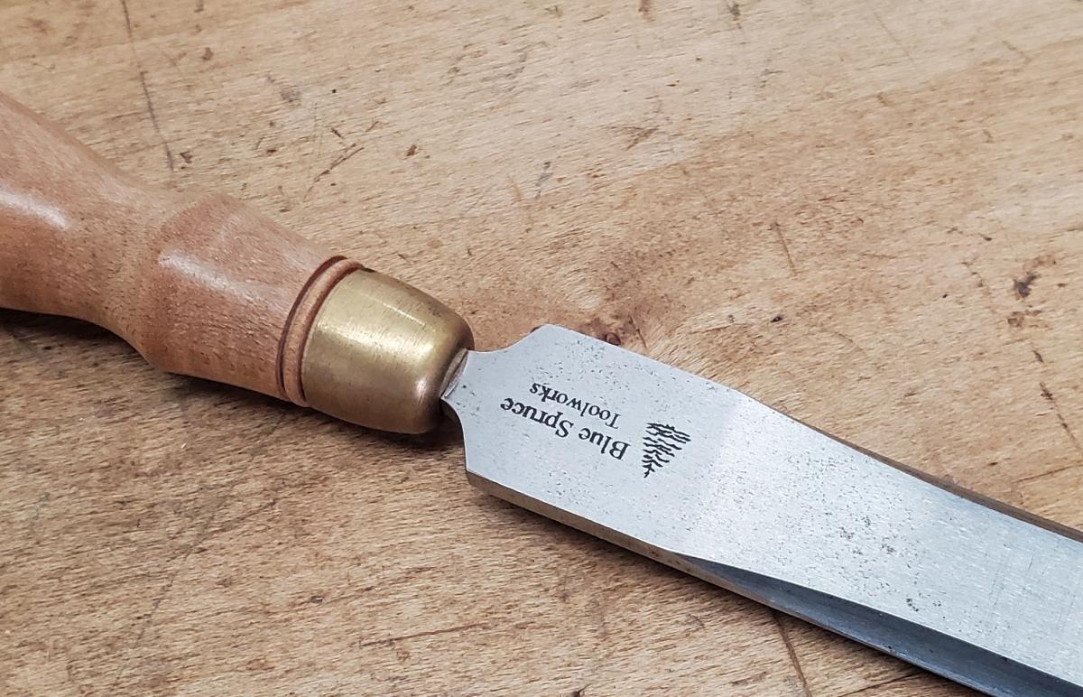 Modern drawn ferrule on a recent bolsterless Blue Spruce Chisel