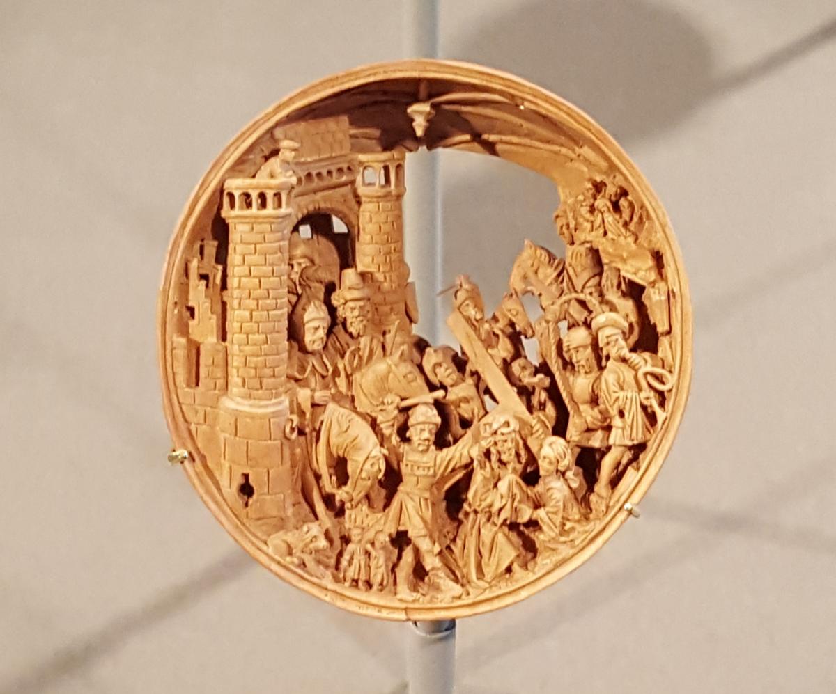 OMG  - 16th Century Boxwood Miniatures  PT1  - and other news  4