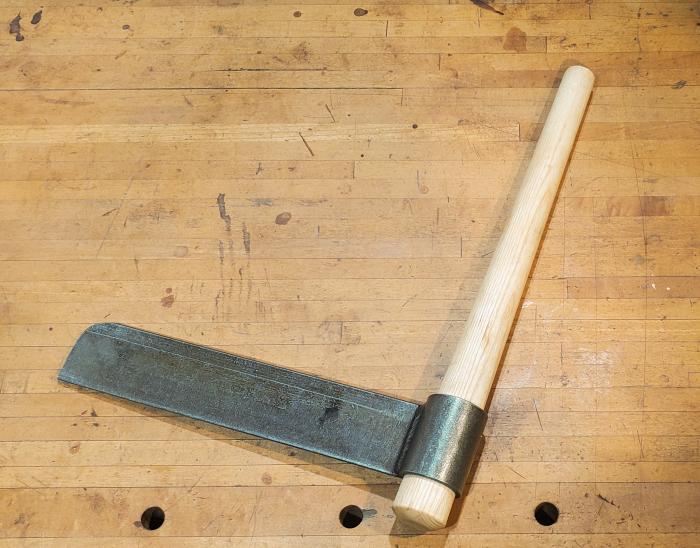  alt="Extra Large - 12" blade, 17 1/2" handle"